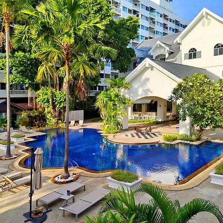 Pooh Beach Resort & Spa Jomtien Beach Exterior photo