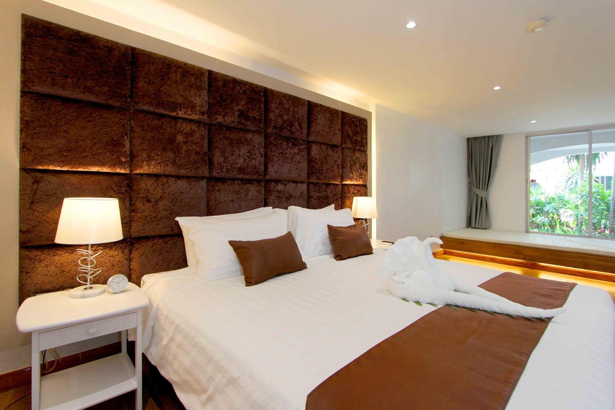 Pooh Beach Resort & Spa Jomtien Beach Exterior photo