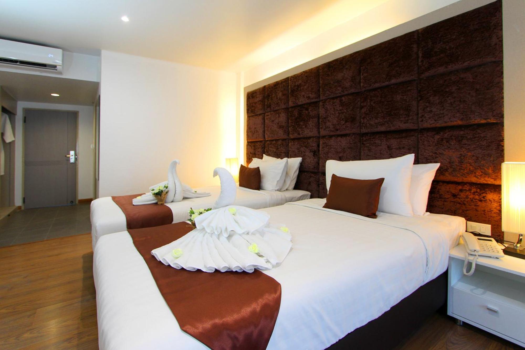 Pooh Beach Resort & Spa Jomtien Beach Exterior photo