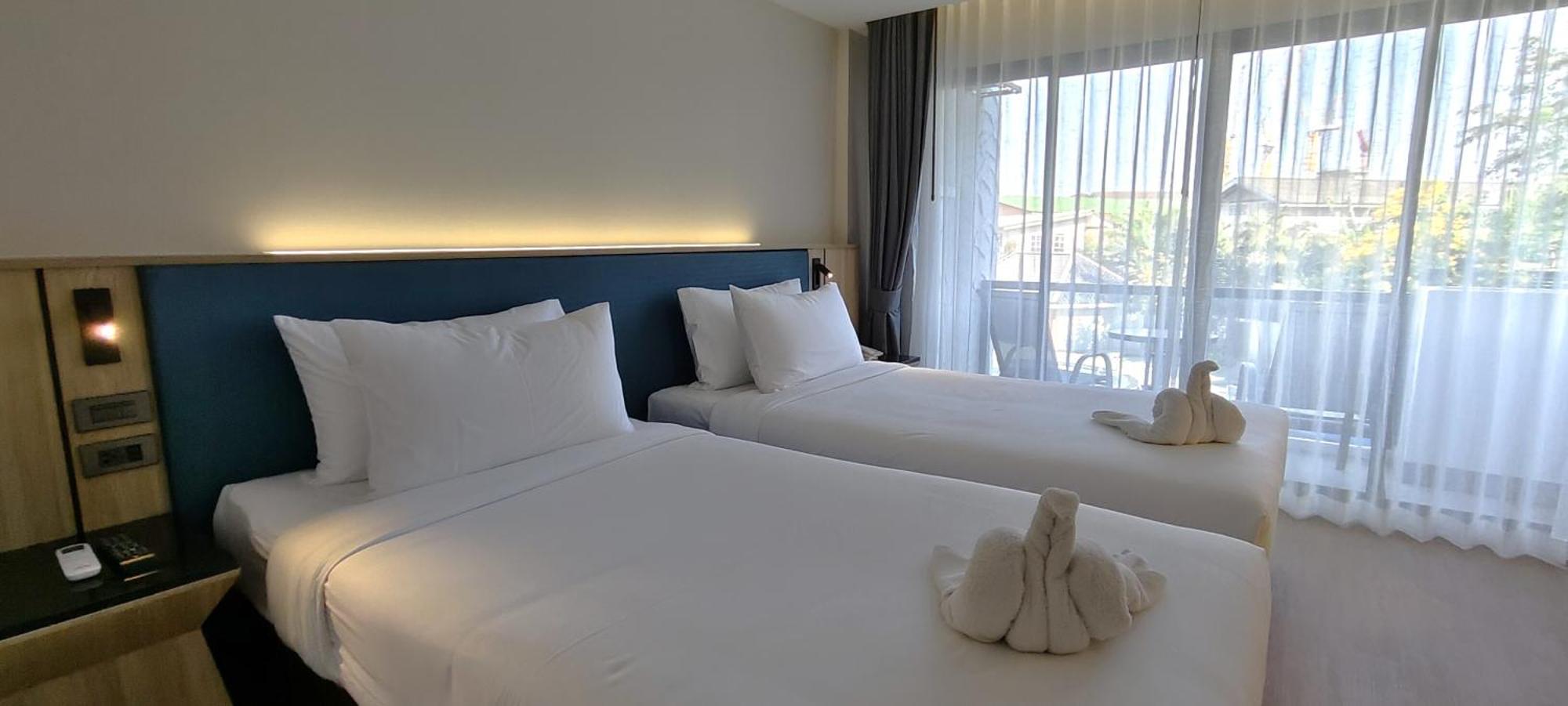 Pooh Beach Resort & Spa Jomtien Beach Exterior photo