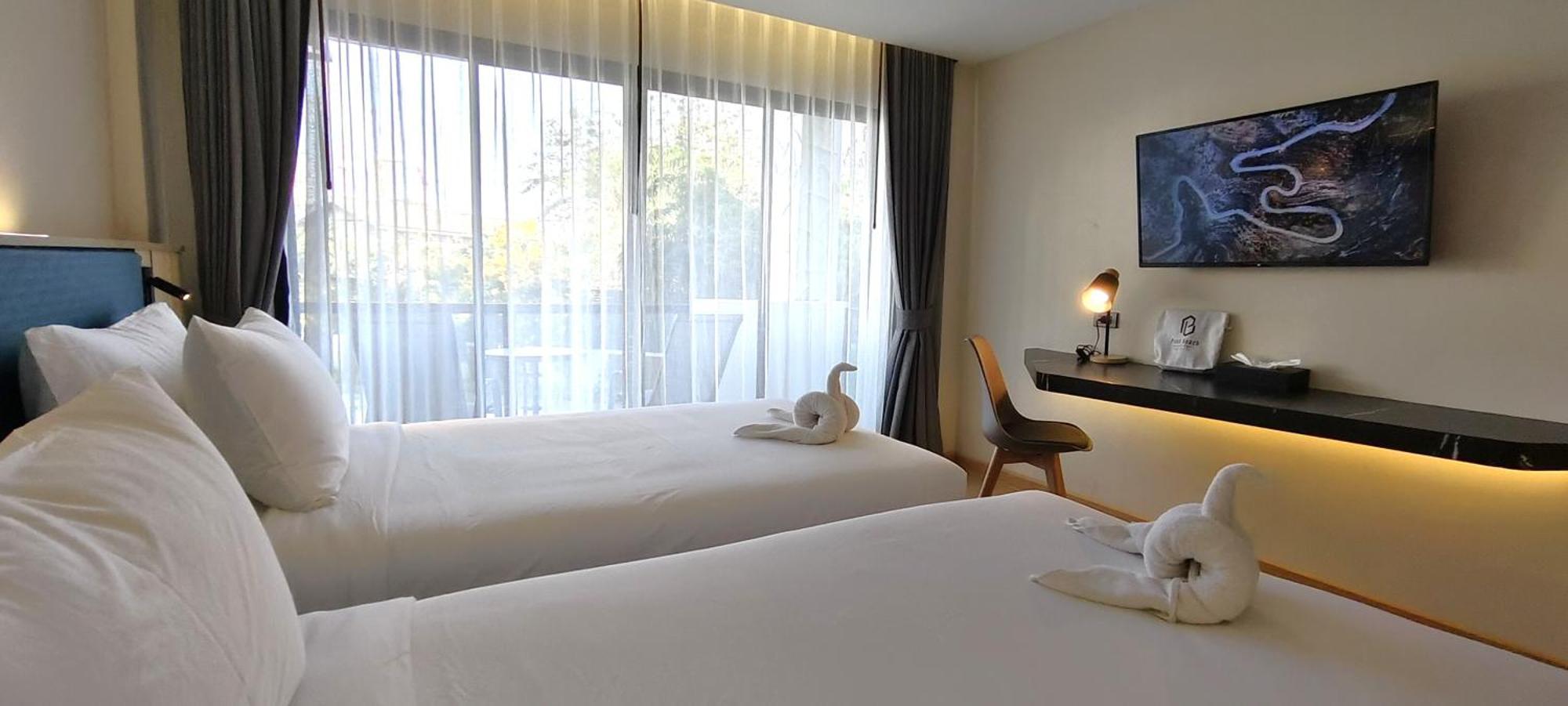 Pooh Beach Resort & Spa Jomtien Beach Exterior photo